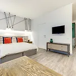 Dysnos Avenue Apartament *