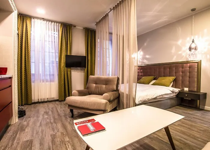 Dysnos Avenue Apartment