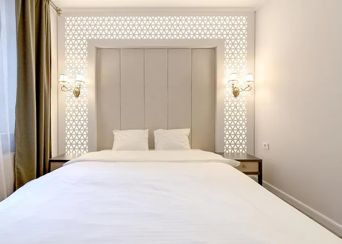 公寓 Dysnos Avenue *